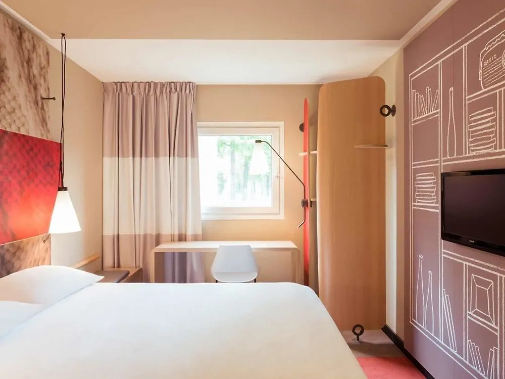 Ibis Muenchen City Arnulfpark 3*, מינכן